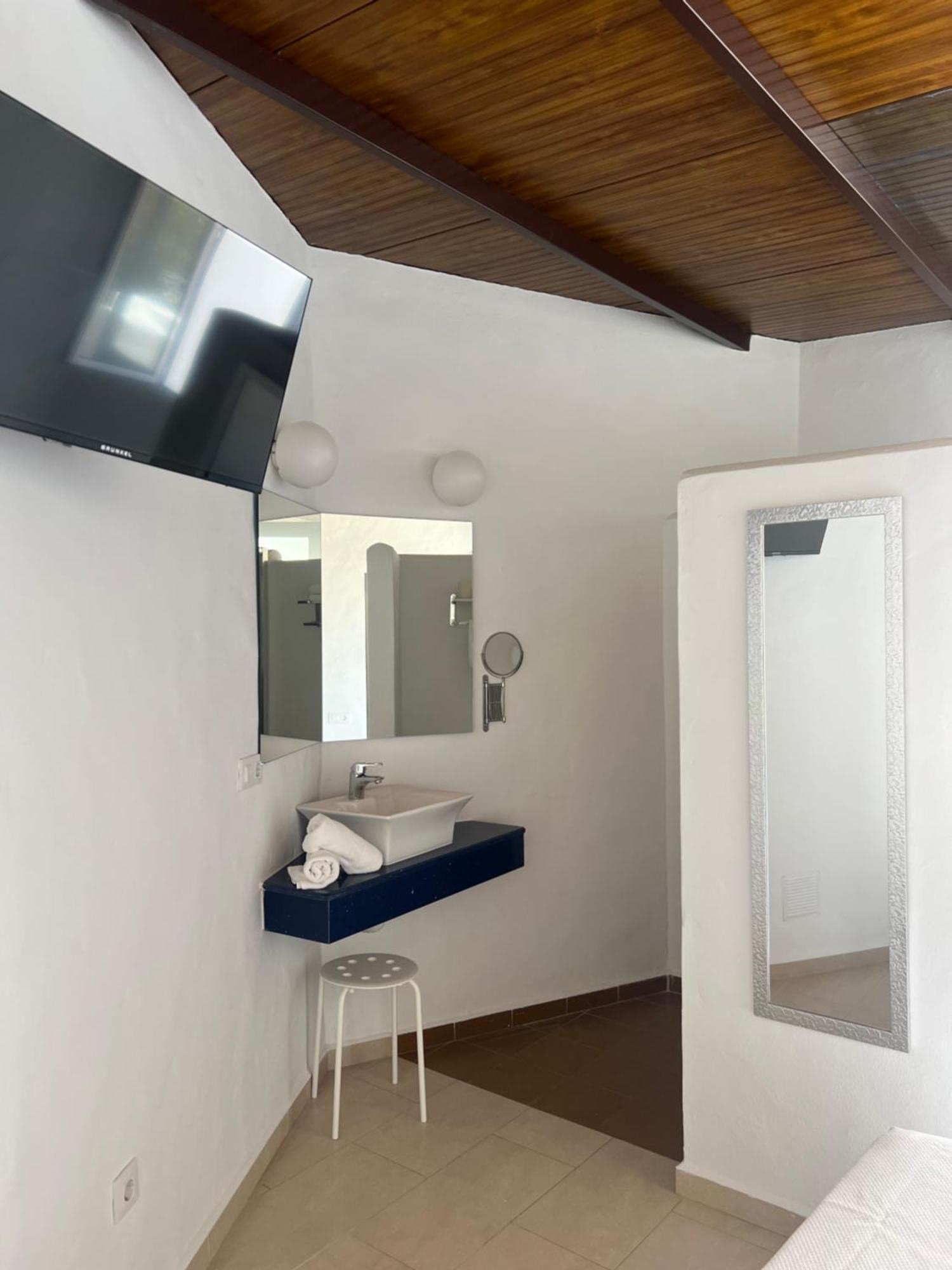 Hospederia Almundo By Alexandra Realty Hotell Tarifa Exteriör bild