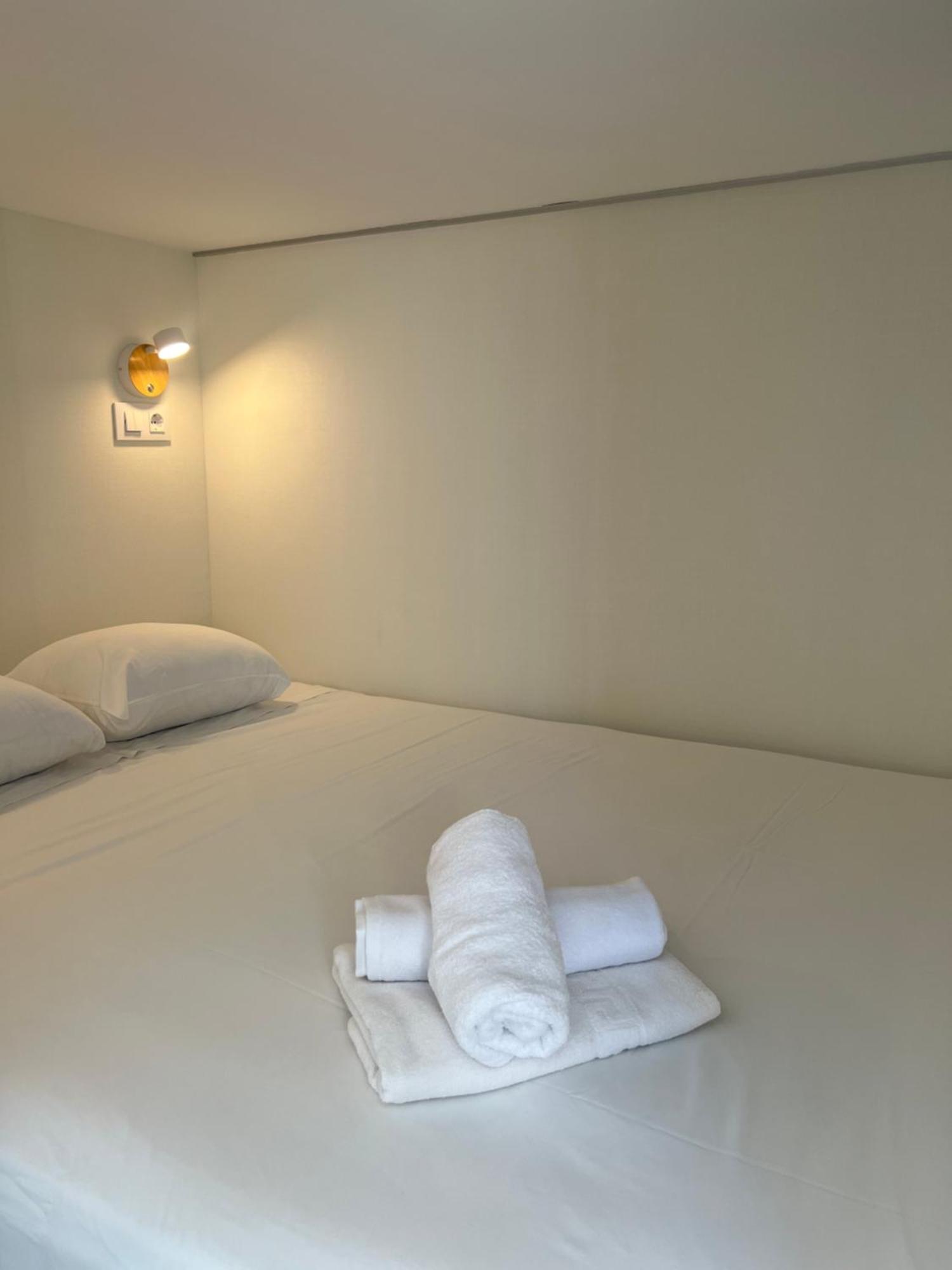 Hospederia Almundo By Alexandra Realty Hotell Tarifa Exteriör bild